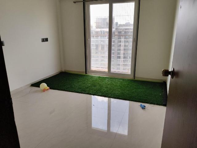 2 BHK Apartment in Goregaon West for rent Mumbai. The reference number is 20161013