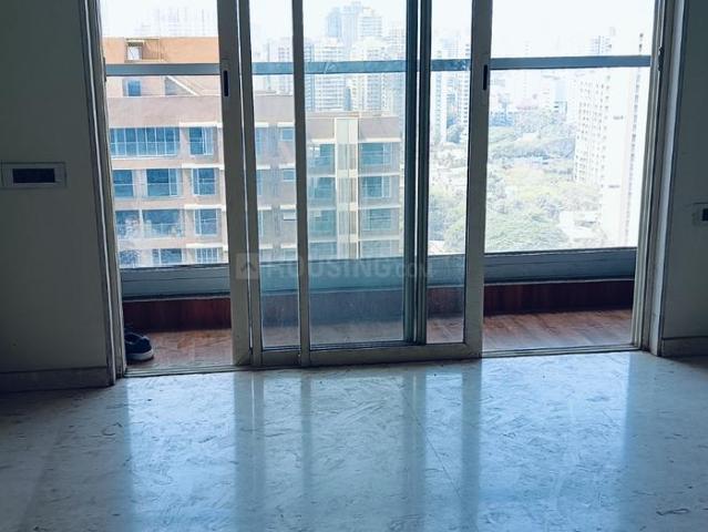 2 BHK Apartment in Goregaon West for rent Mumbai. The reference number is 20202140