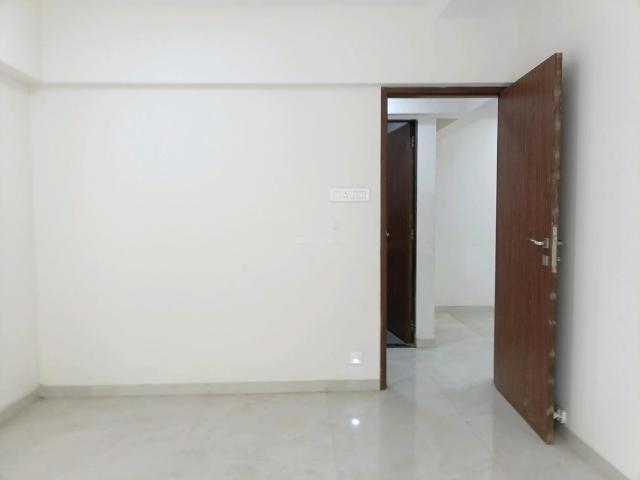 2 BHK Apartment in Goregaon West for rent Mumbai. The reference number is 20285763