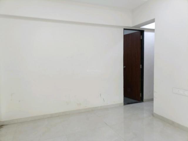 2 BHK Apartment in Goregaon West for rent Mumbai. The reference number is 20285854