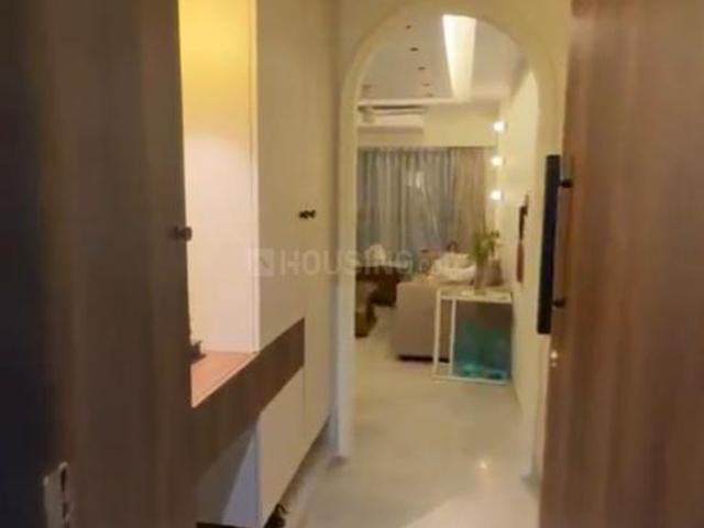 2 BHK Apartment in Goregaon West for rent Mumbai. The reference number is 20313575