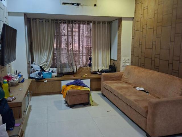 2 BHK Apartment in Goregaon West for rent Mumbai. The reference number is 20372330