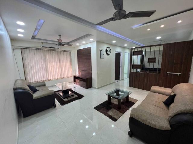2 BHK Apartment in Goregaon West for resale Mumbai. The reference number is 8964082