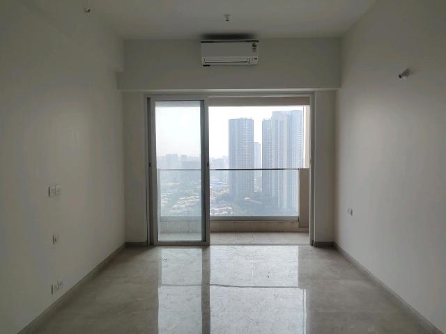 2 BHK Apartment in Goregaon West for resale Mumbai. The reference number is 15768510