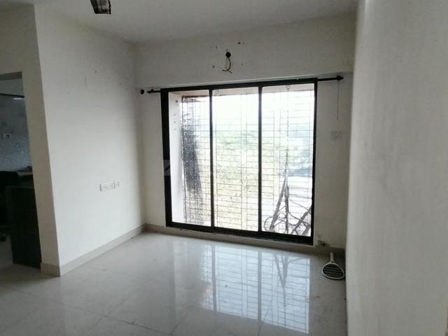 2 BHK Apartment in Goregaon West for resale Mumbai. The reference number is 16571873