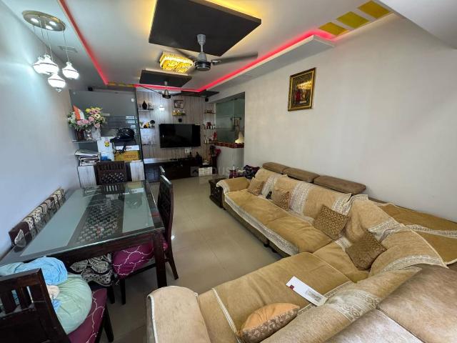 2 BHK Apartment in Goregaon West for resale Andheri Dahisar. The reference number is 17121914