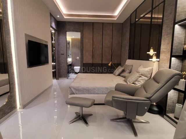 2 BHK Apartment in Goregaon West for resale Mumbai. The reference number is 18750382