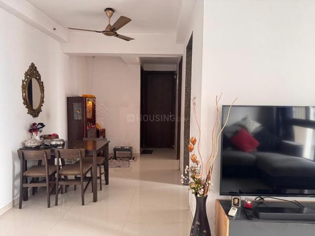 2 BHK Apartment in Goregaon West for resale Mumbai. The reference number is 18999181