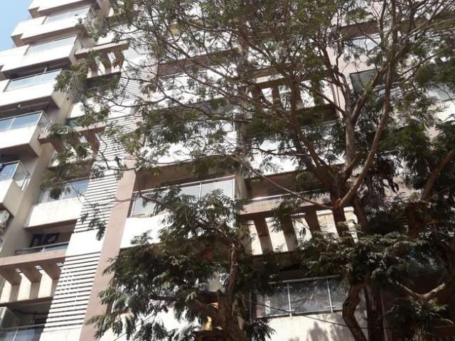 2 BHK Apartment in Goregaon West for resale Mumbai. The reference number is 19184451
