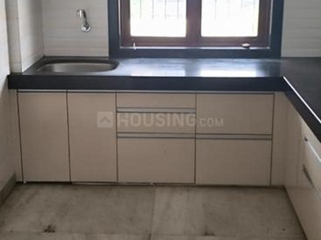 2 BHK Apartment in Goregaon West for resale Mumbai. The reference number is 19730299