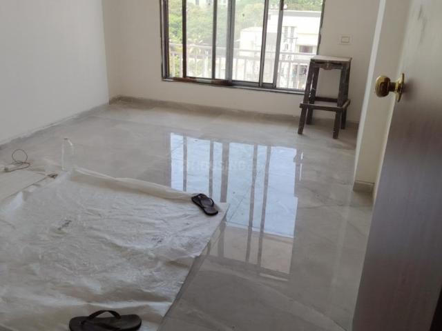 2 BHK Apartment in Goregaon West for resale Mumbai. The reference number is 20144017