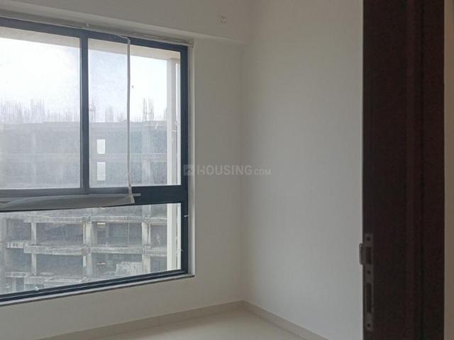 2 BHK Apartment in Goregaon West for resale Mumbai. The reference number is 20156901