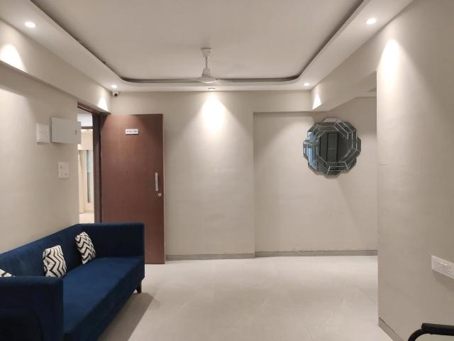 2 BHK Apartment in Goregaon West for resale Mumbai. The reference number is 20122901