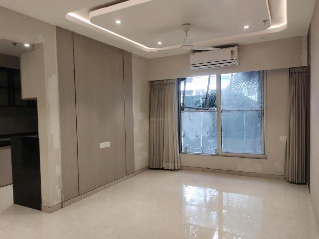2 BHK Apartment in Goregaon West for resale Mumbai. The reference number is 20123114