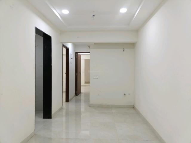 2 BHK Apartment in Goregaon West for resale Mumbai. The reference number is 20125673
