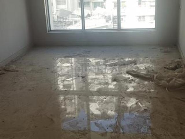 2 BHK Apartment in Goregaon West for resale Mumbai. The reference number is 20505207