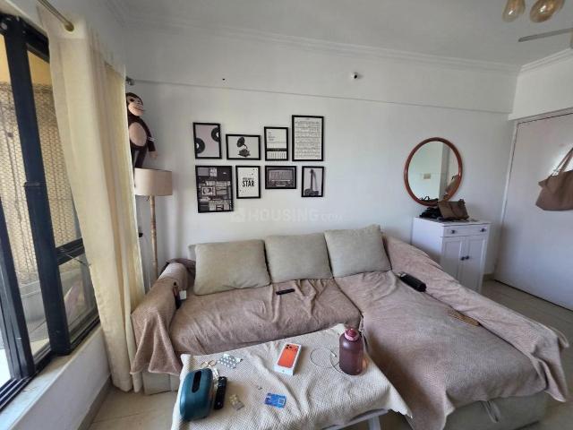 2 BHK Apartment in Goregaon West for resale Mumbai. The reference number is 20602345