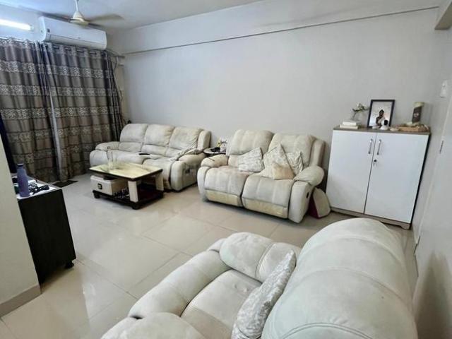 2 BHK Apartment in Goregaon West for resale Mumbai. The reference number is 20742104