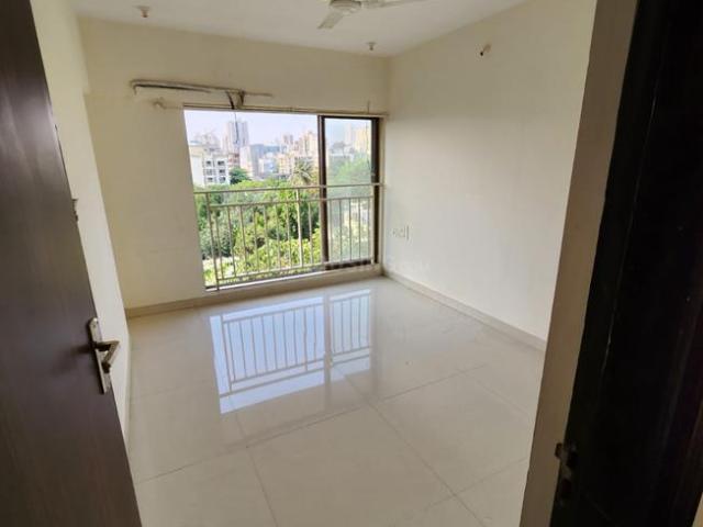 2 BHK Apartment in Goregaon West for resale Mumbai. The reference number is 20820907