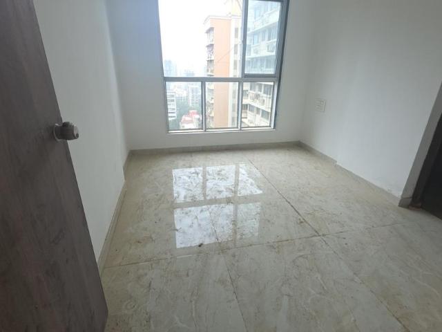 2 BHK Apartment in Goregaon West for resale Mumbai. The reference number is 20940620