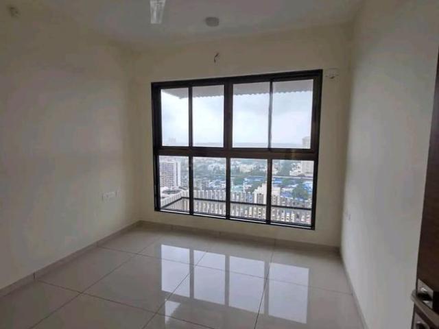 2 BHK Apartment in Goregaon West for resale Mumbai. The reference number is 20971974
