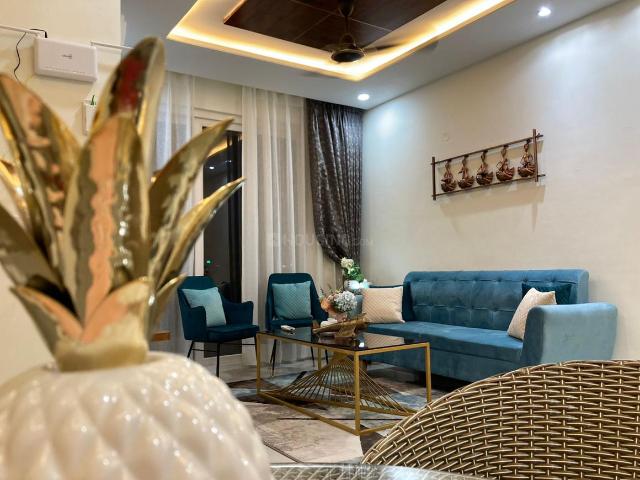2 BHK Apartment in Gazipur for resale Zirakpur. The reference number is 16723635