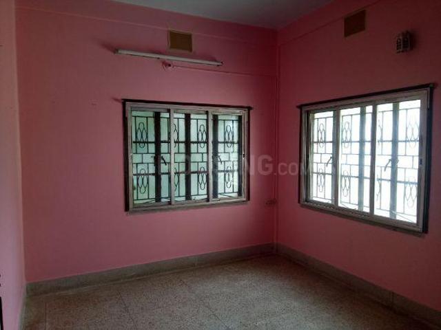 2 BHK Apartment in Ganguly Bagan for rent Kolkata. The reference number is 2154364