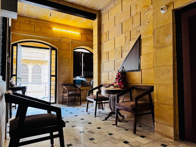 2 BHK Apartment in Gandhi Colony for rent Jaisalmer. The reference number is 20922688