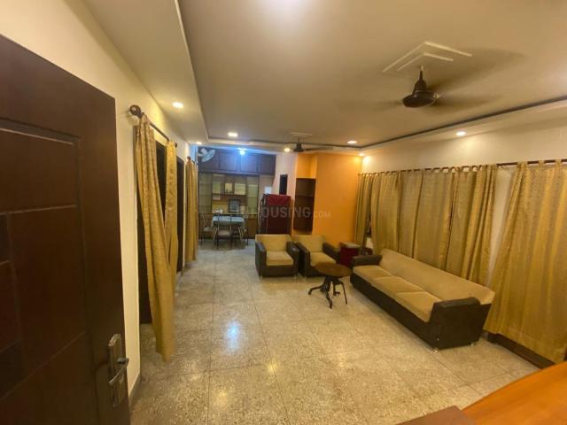 2 BHK Apartment in Gariahat for rent Kolkata. The reference number is 20271667