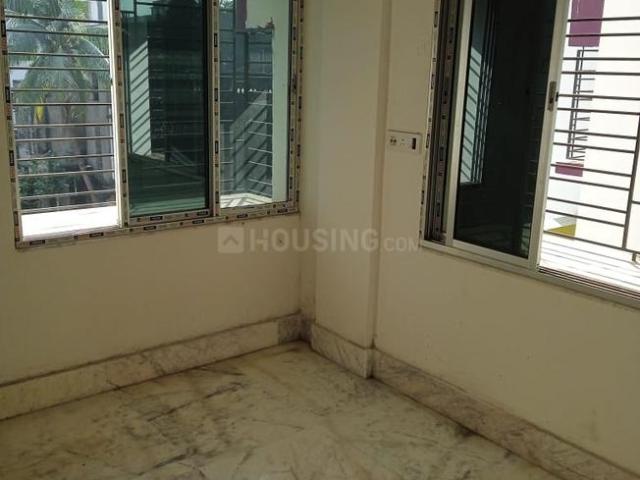 2 BHK Apartment in Gariahat for rent Kolkata. The reference number is 20833999