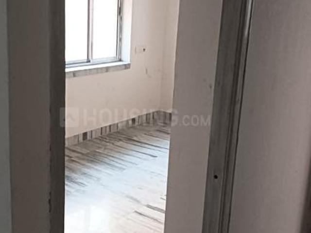 2 BHK Apartment in Gariahat for resale Kolkata. The reference number is 20775039