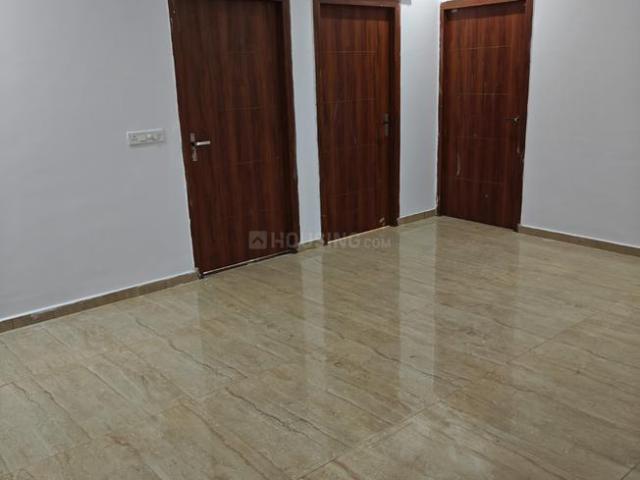 2 BHK Apartment in George Town for resale Allahabad. The reference number is 19571797