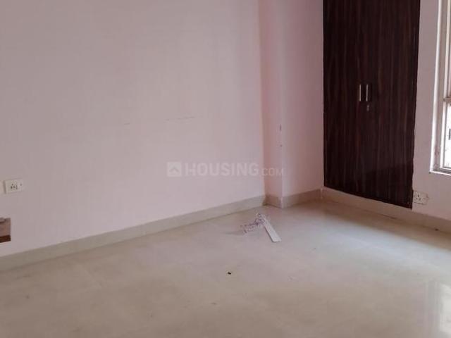 2 BHK Apartment in Ghukna for rent Ghaziabad. The reference number is 15753734