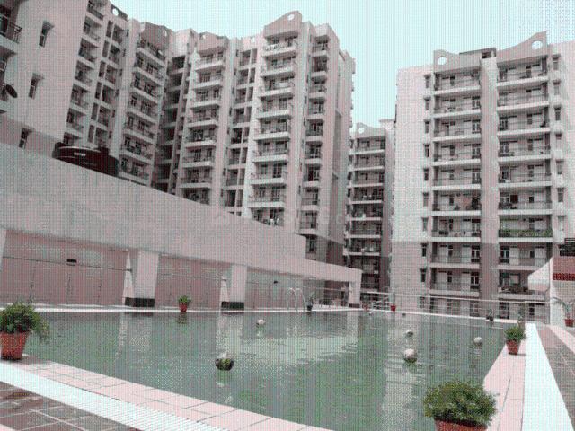 2 BHK Apartment in Ghukna for resale Ghaziabad. The reference number is 20657845