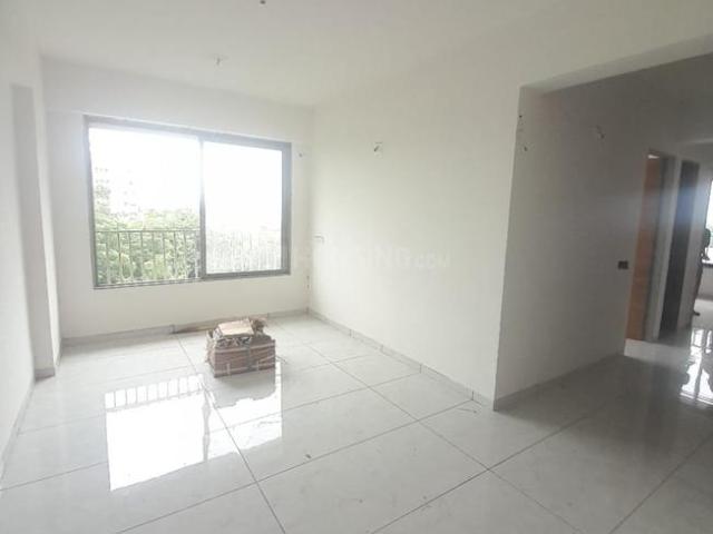 2 BHK Apartment in Ghuma for rent Ahmedabad. The reference number is 18207868