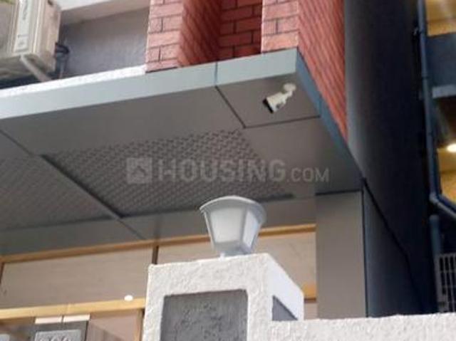 2 BHK Apartment in Ghatkopar East for rent Mumbai. The reference number is 18952864