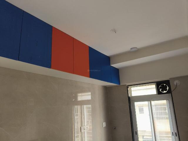 2 BHK Apartment in Ghatkopar East for rent Mumbai. The reference number is 18960460