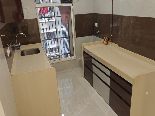 2 BHK Apartment in Ghatkopar East for rent Mumbai. The reference number is 19049727