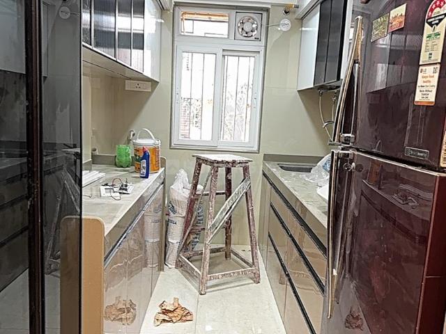 2 BHK Apartment in Ghatkopar East for rent Mumbai. The reference number is 19365954