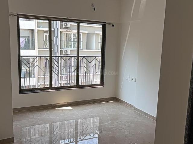 2 BHK Apartment in Ghatkopar East for rent Mumbai. The reference number is 19374957