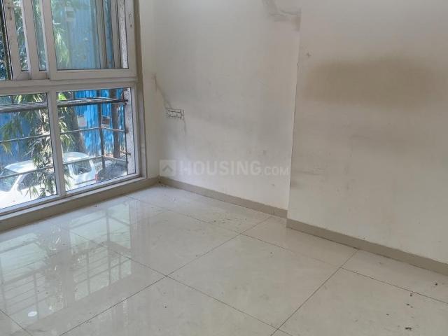 2 BHK Apartment in Ghatkopar East for rent Mumbai. The reference number is 19528203