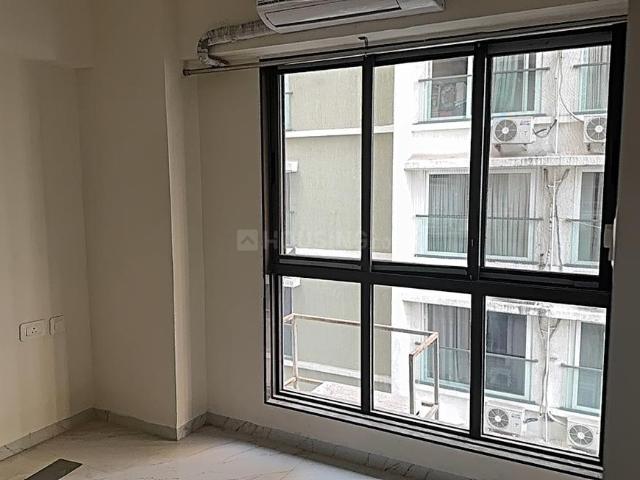 2 BHK Apartment in Ghatkopar East for rent Mumbai. The reference number is 19572959
