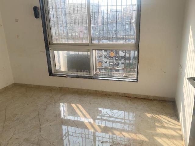 2 BHK Apartment in Ghatkopar East for rent Mumbai. The reference number is 19892651