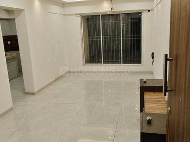 2 BHK Apartment in Ghatkopar East for rent Mumbai. The reference number is 19931682