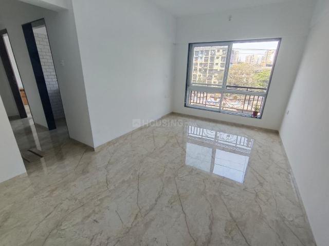 2 BHK Apartment in Ghatkopar East for rent Mumbai. The reference number is 13700206