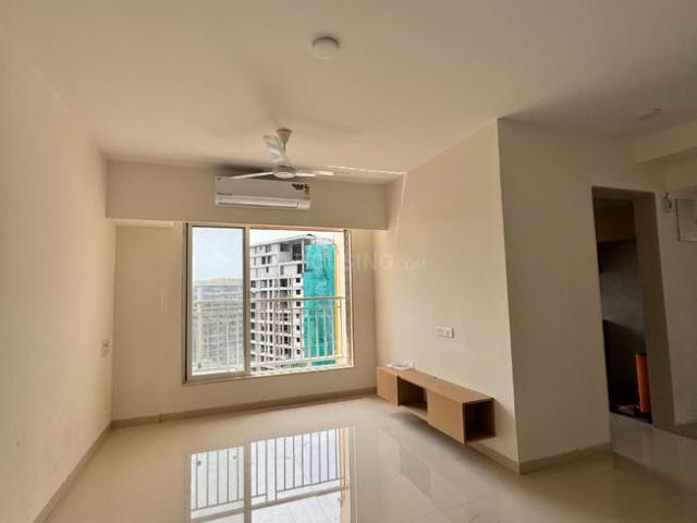 2 BHK Apartment in Ghatkopar East for rent Mumbai. The reference number is 20561113