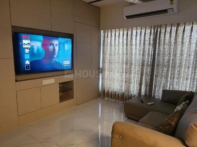 2 BHK Apartment in Ghatkopar East for rent Mumbai. The reference number is 20618552