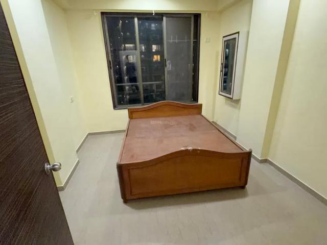 2 BHK Apartment in Ghatkopar East for rent Mumbai. The reference number is 20740244