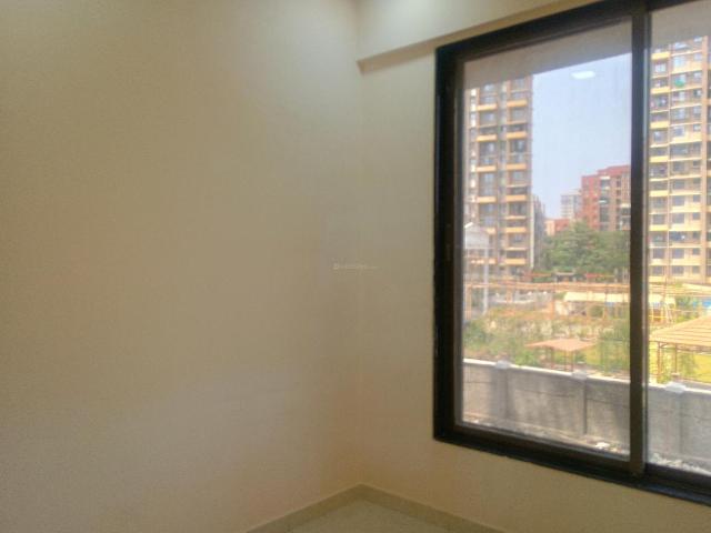 2 BHK Apartment in Ghatkopar East for resale Mumbai. The reference number is 17423902