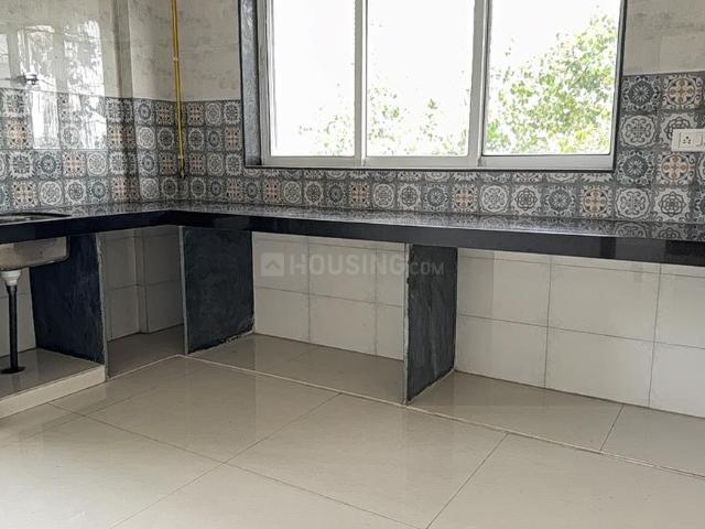 2 BHK Apartment in Ghatkopar East for resale Mumbai. The reference number is 18008078